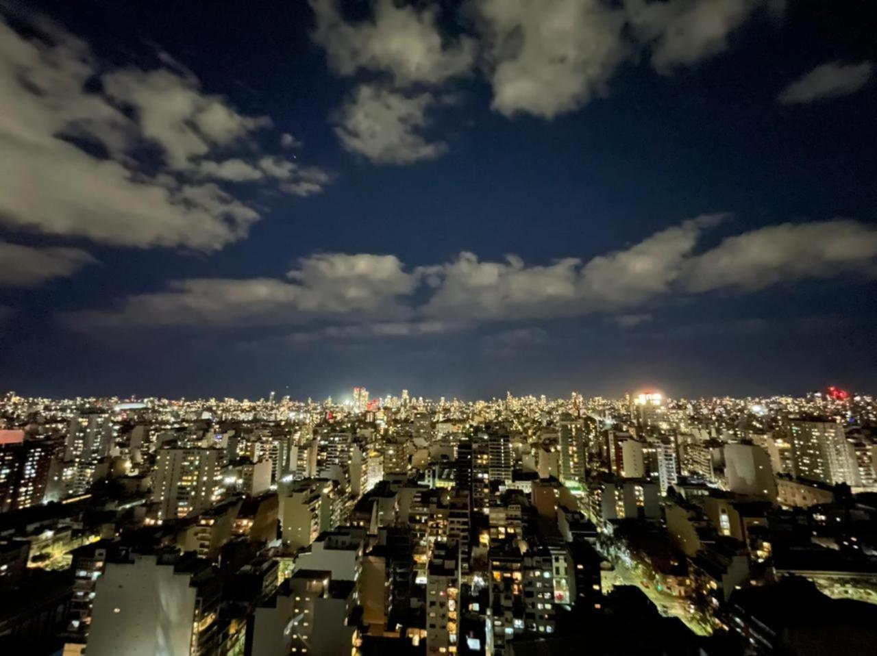 Piso 25 increíble vista de Buenos Aires y el Río de la Plata Apartamento Exterior foto